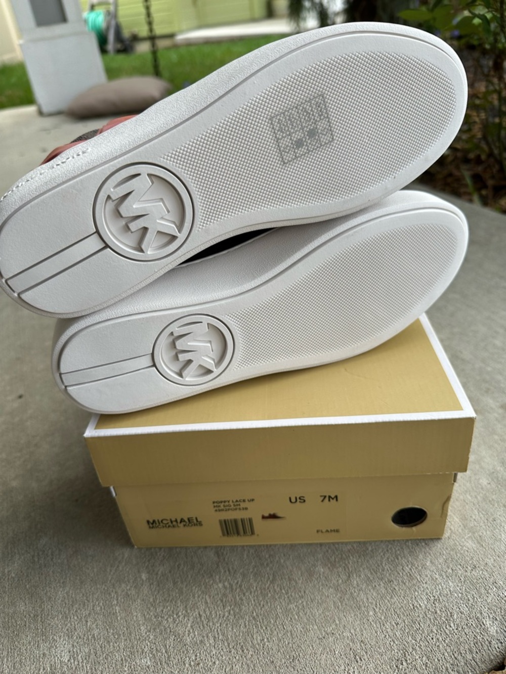 NIB Michael Kors Poppy Logo Lace Sneakers Faux Patent Leather Women 7M Red Brown - Picture 5 of 6